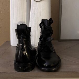 Zadig&Voltaire
lace-up 30mm ankle boots